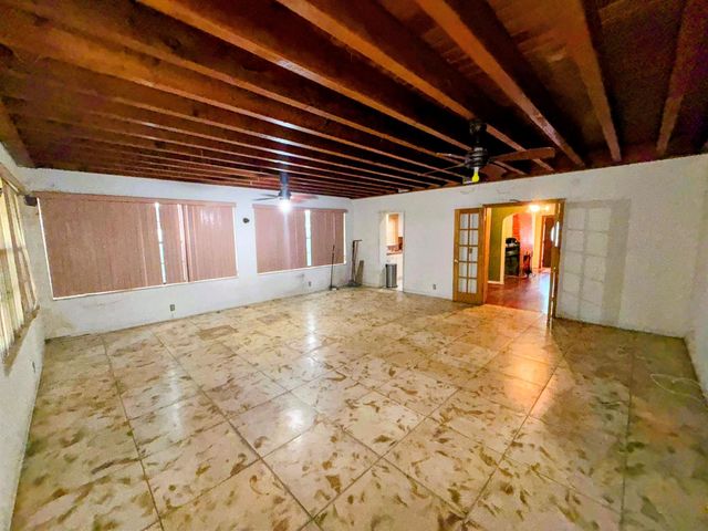 424 NE 72nd Street, Miami, FL 33138