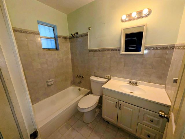 424 NE 72nd Street, Miami, FL 33138
