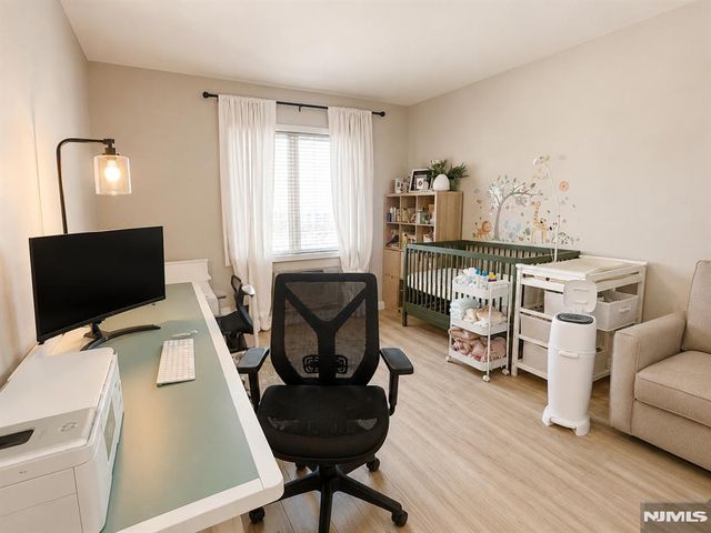 3418 City Place 3418, Edgewater, NJ 07020