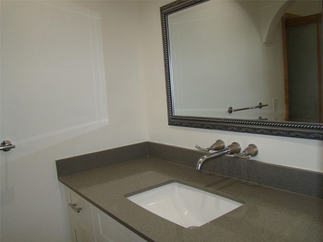 2588 N Carambola Circle, Coconut Creek, FL 33066