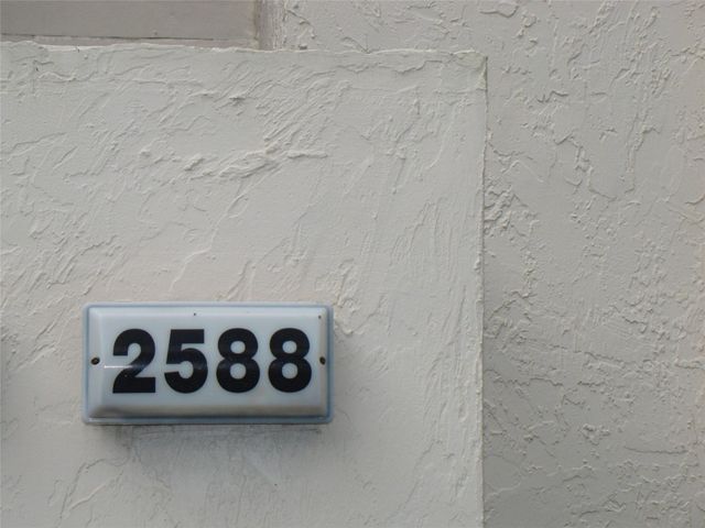 2588 N Carambola Circle, Coconut Creek, FL 33066