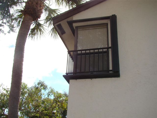 2588 N Carambola Circle, Coconut Creek, FL 33066