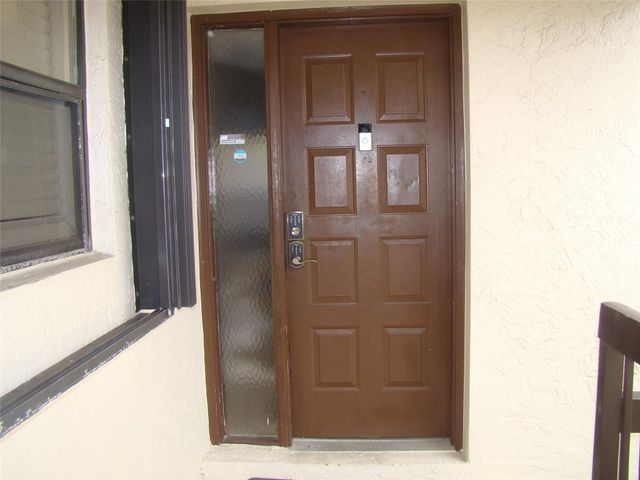 2588 N Carambola Circle, Coconut Creek, FL 33066