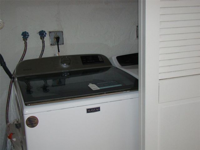 2588 N Carambola Circle, Coconut Creek, FL 33066