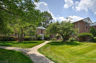 66 Troy Dr, Springfield Twp., NJ 07081