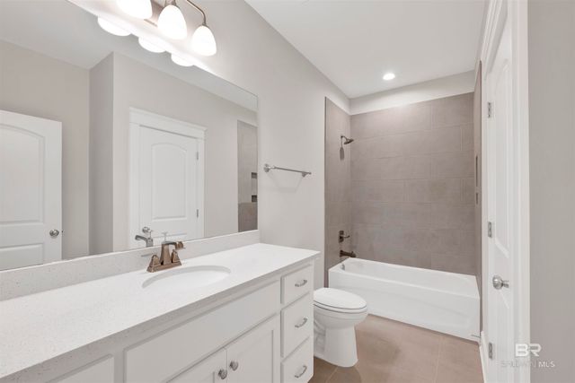 25998 Capra Court, Daphne, AL 36526