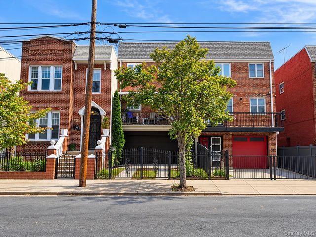 2551 46th Street, Astoria, NY 11103