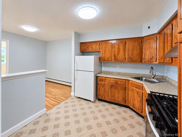 2551 46th Street, Astoria, NY 11103