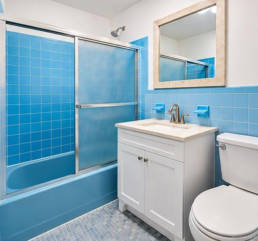 2551 46th Street, Astoria, NY 11103