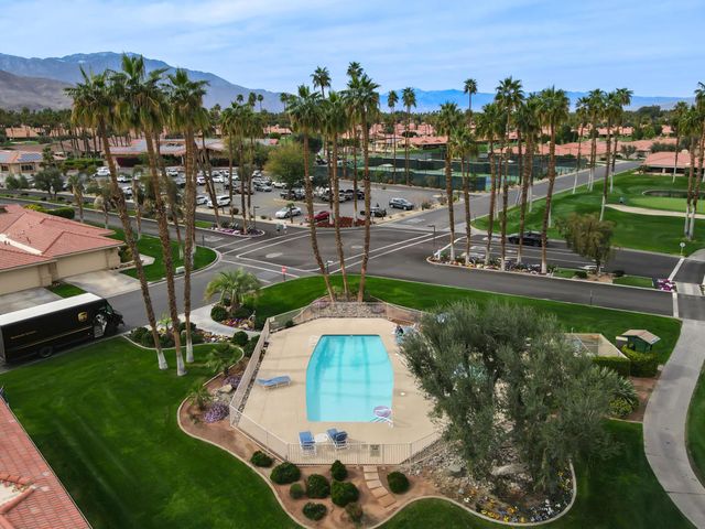 120 Presidio Place, Palm Desert, CA 92260