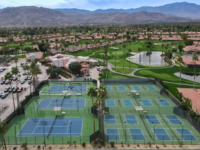 120 Presidio Place, Palm Desert, CA 92260