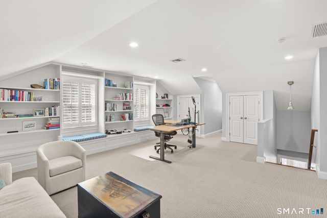 18 Thomasina Lane, Darien, CT 06820