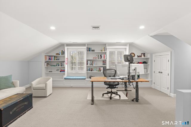 18 Thomasina Lane, Darien, CT 06820