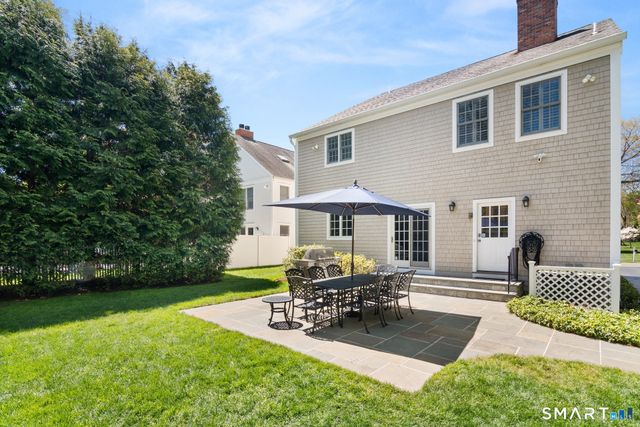 18 Thomasina Lane, Darien, CT 06820