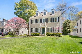 18 Thomasina Lane, Darien, CT 06820
