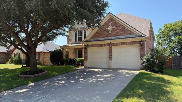 5836 Windy Meadow Lane, Grand Prairie, TX 75052