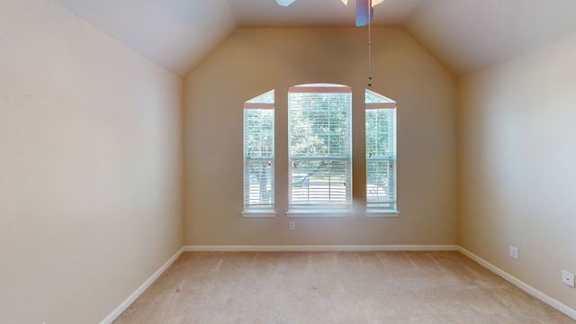 5836 Windy Meadow Lane, Grand Prairie, TX 75052