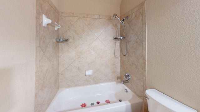 5836 Windy Meadow Lane, Grand Prairie, TX 75052