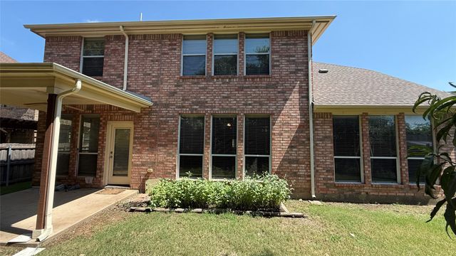 5836 Windy Meadow Lane, Grand Prairie, TX 75052