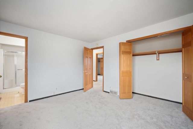 9622 W Tupelo COURT, Milwaukee, WI 53224