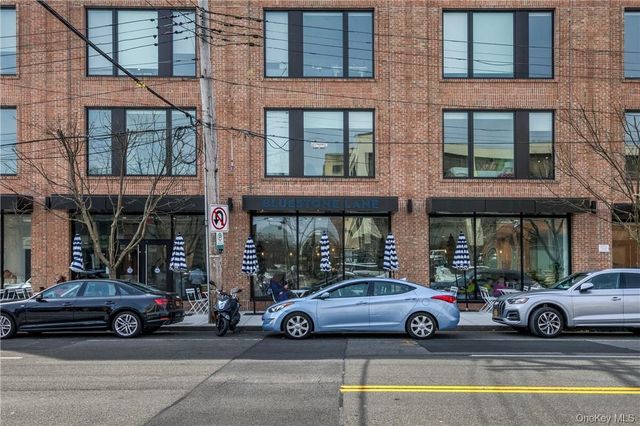 110 Chatsworth Avenue 301, Larchmont, NY 10538