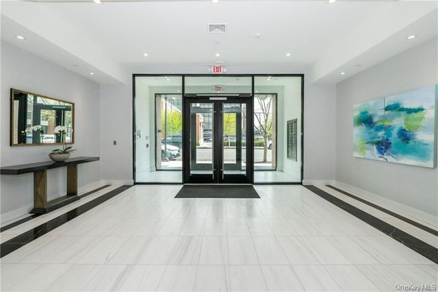 110 Chatsworth Avenue 301, Larchmont, NY 10538