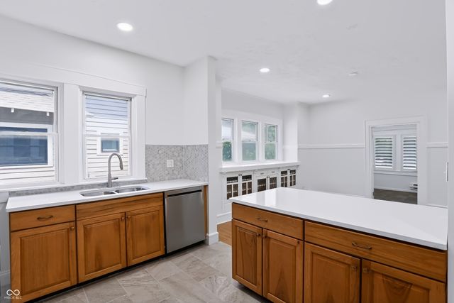 4202 N Capitol Avenue, Indianapolis, IN 46208