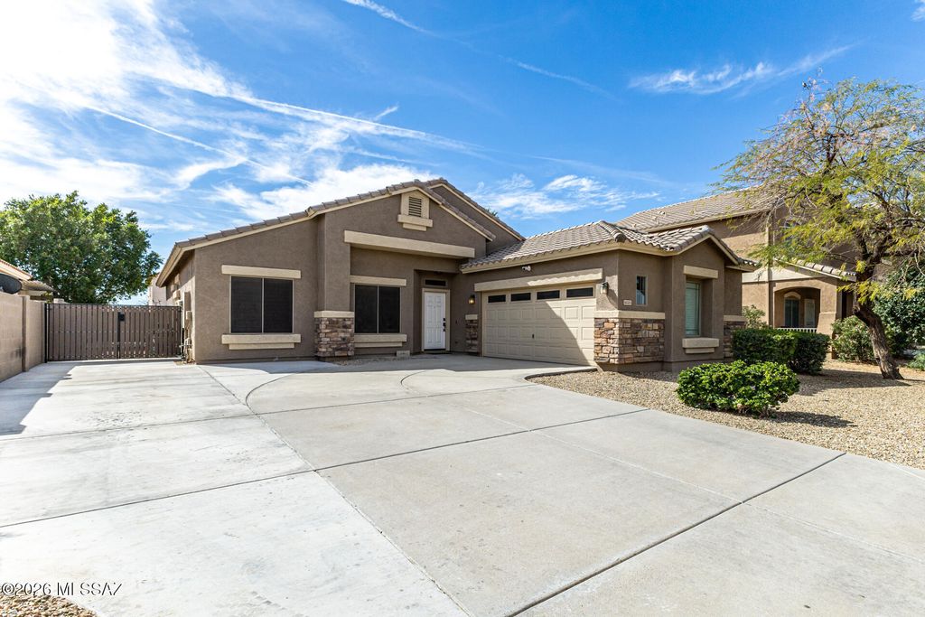 Image 1 of property listing at 16551 W Jackson Street, Goodyear, AZ 85338