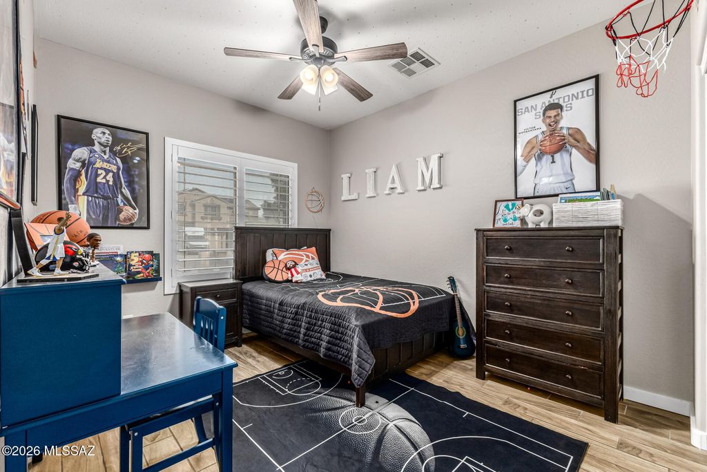 Image 13 of property listing at 16551 W Jackson Street, Goodyear, AZ 85338