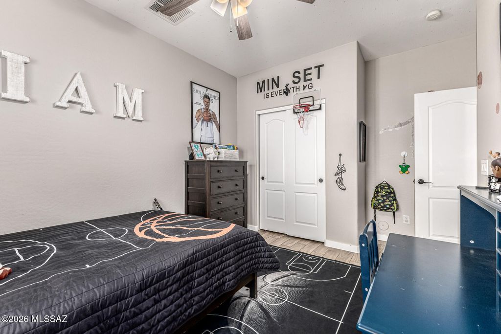 Image 14 of property listing at 16551 W Jackson Street, Goodyear, AZ 85338