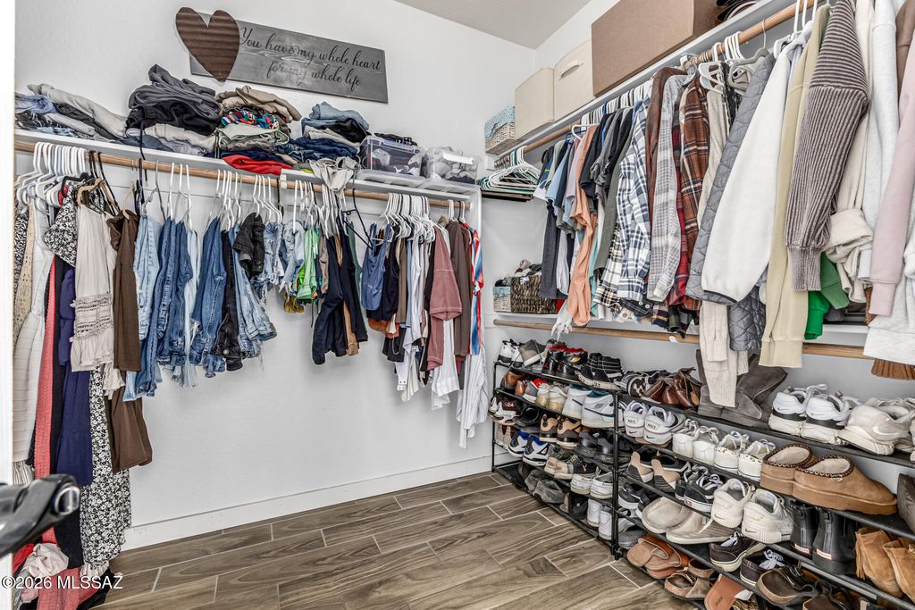 Image 18 of property listing at 16551 W Jackson Street, Goodyear, AZ 85338