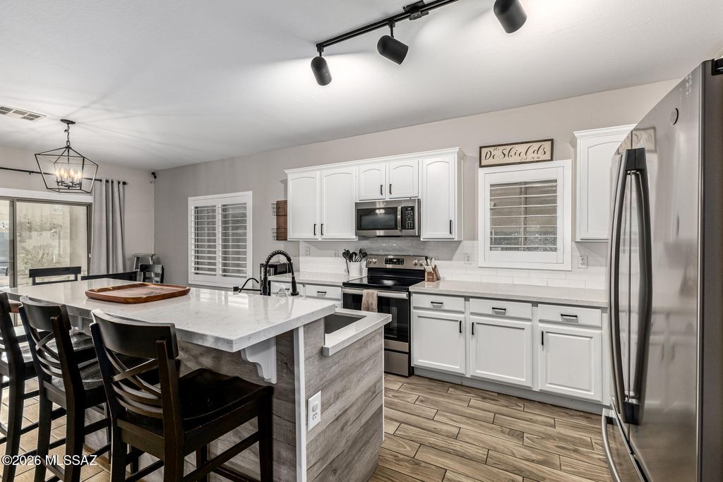 Image 2 of property listing at 16551 W Jackson Street, Goodyear, AZ 85338