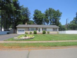 18 Romar Drive, East Hartford, CT 06118