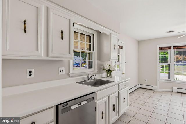 4301 TAUNTON DR, Beltsville, MD 20705