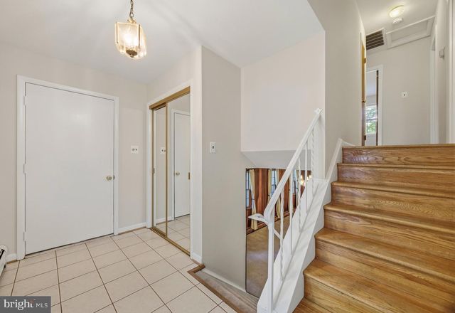 4301 TAUNTON DR, Beltsville, MD 20705