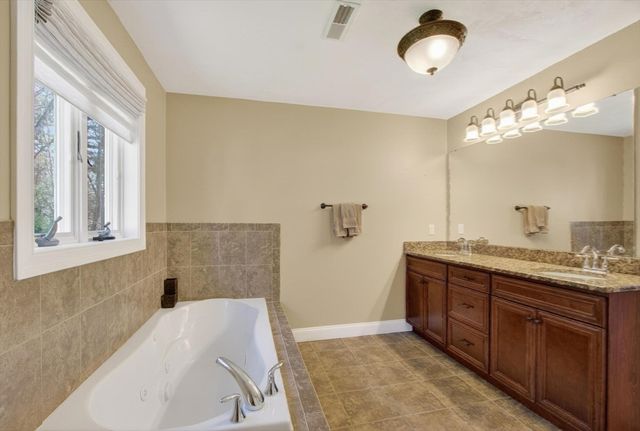 7 Tenney Road, Westford, MA 01886