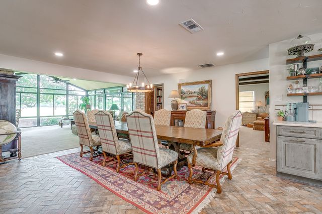 3929 Diamond Loch W, North Richland Hills, TX 76180