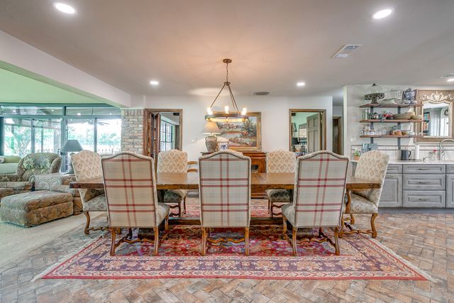 3929 Diamond Loch W, North Richland Hills, TX 76180