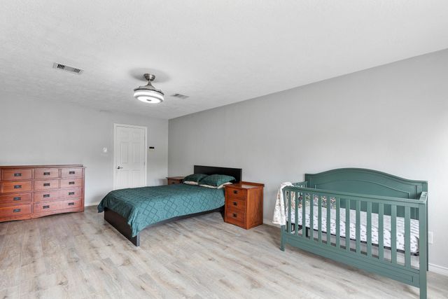 13311 Redgate Drive, Houston, TX 77015