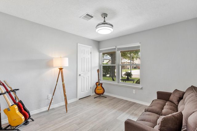 13311 Redgate Drive, Houston, TX 77015