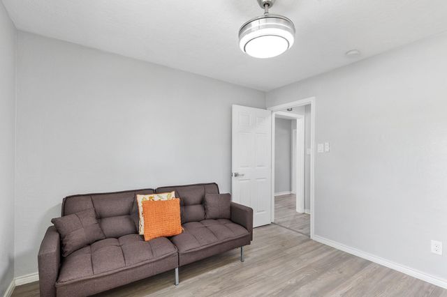 13311 Redgate Drive, Houston, TX 77015