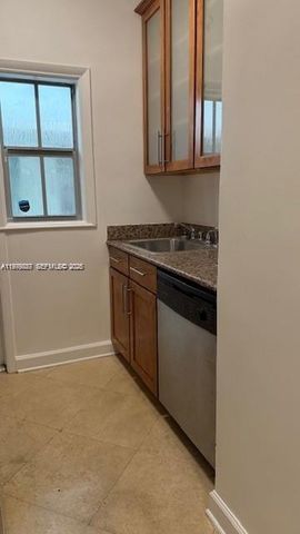 1561 Lenox Ave 11, Miami Beach, FL 33139