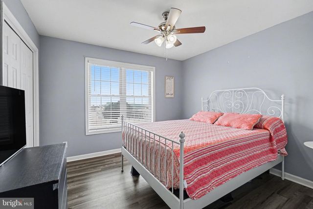 400 FRICK AVENUE, Waynesboro, PA 17268