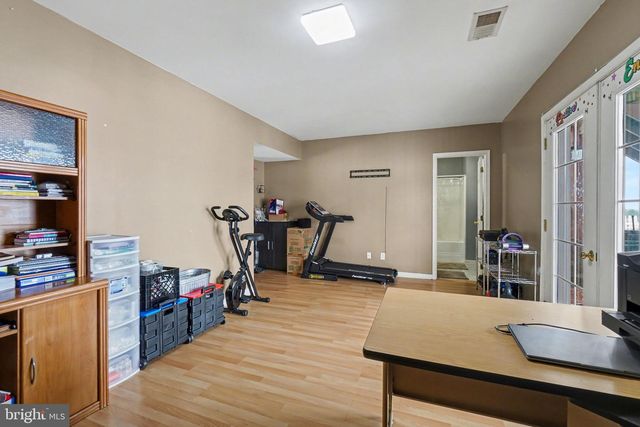 400 FRICK AVENUE, Waynesboro, PA 17268