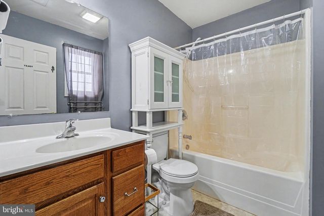 400 FRICK AVENUE, Waynesboro, PA 17268