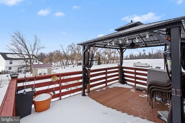 400 FRICK AVENUE, Waynesboro, PA 17268