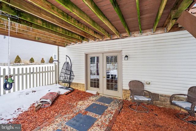 400 FRICK AVENUE, Waynesboro, PA 17268