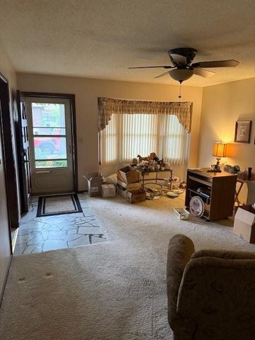 1408-10 SW Sunset Avenue, Blue Springs, MO 64015