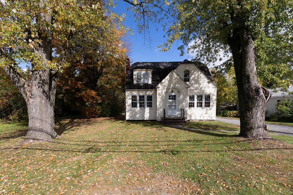 36 Swift Street, South Burlington, VT 05403