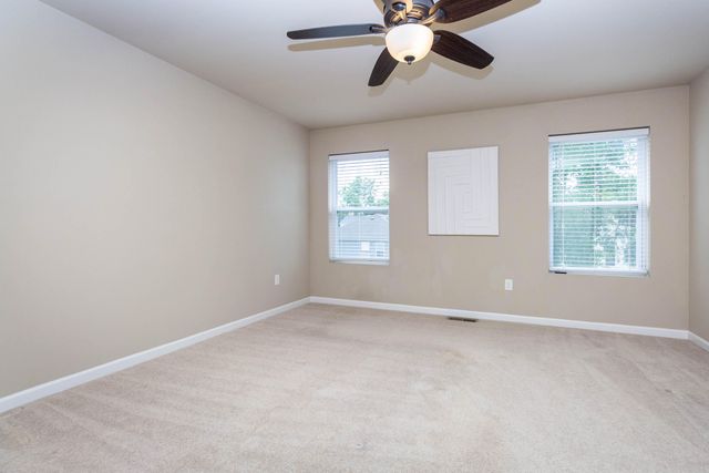 635 Rockway Drive, Linden, MI 48451